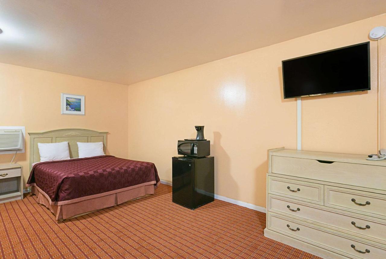 Rodeway Inn Perry Εξωτερικό φωτογραφία